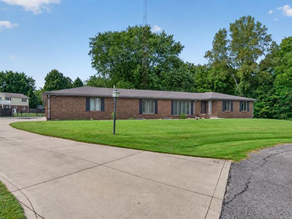 4421 N LILA Court, Marion, IN 46952