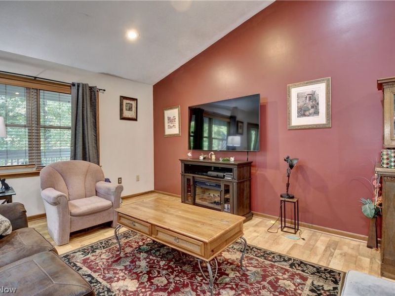 668 Floral Valley Drive E, Howard, OH 43028 Photo 22