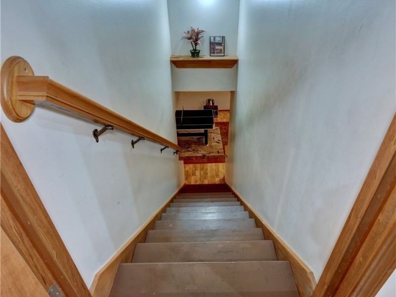 668 Floral Valley Drive E, Howard, OH 43028 Photo 36