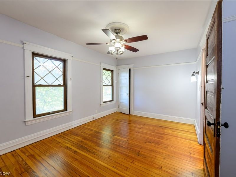 4209 Woodbine Avenue, Cleveland, OH 44113 Photo 16