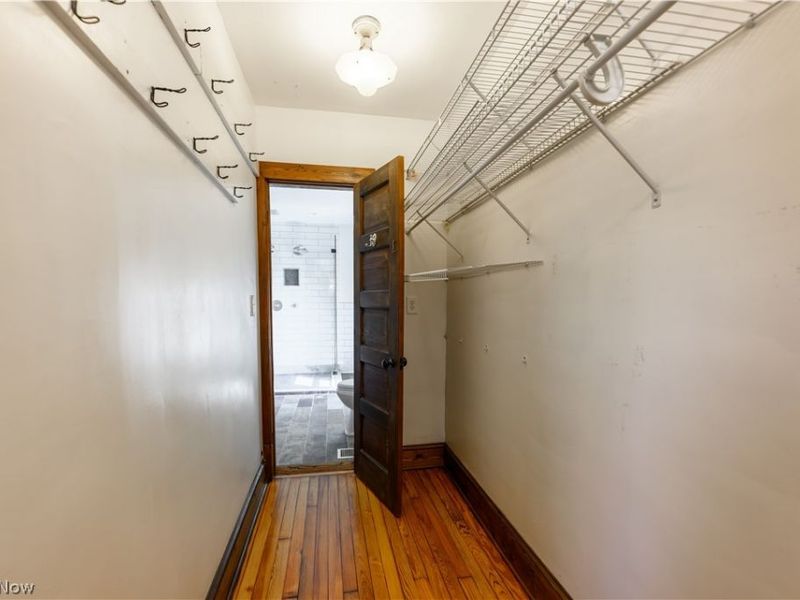 4209 Woodbine Avenue, Cleveland, OH 44113 Photo 24