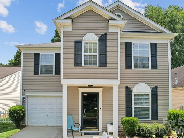 10420 Hugue Way, Charlotte, NC 28214