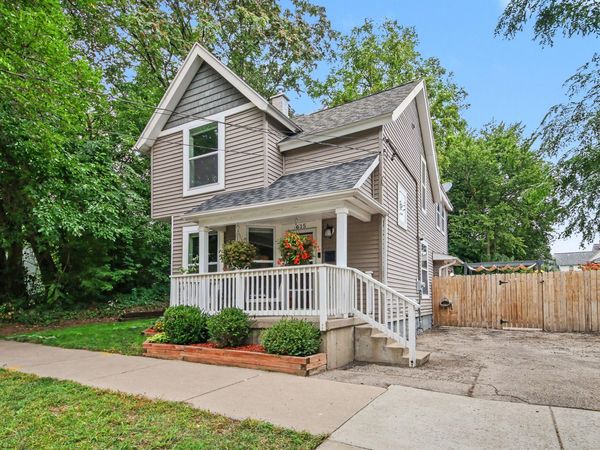 615 Sherman Street SE, Grand Rapids, MI 49503