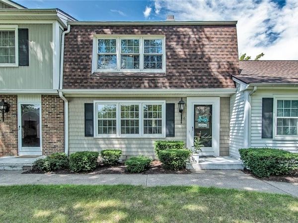 116 New Wickham Drive, Penfield, NY 14526