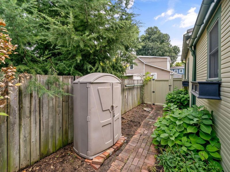 178 Alexander Alley, Columbus, OH 43206 Photo 11