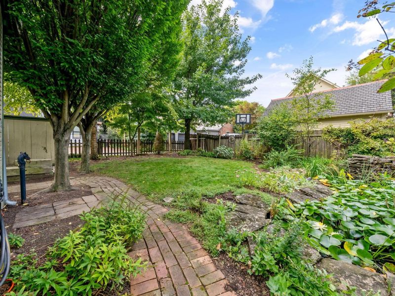 178 Alexander Alley, Columbus, OH 43206 Photo 12