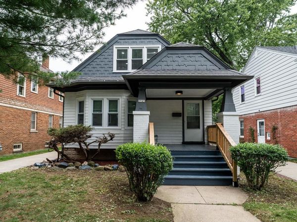 2945 N 73rd STREET, Milwaukee, WI 53210