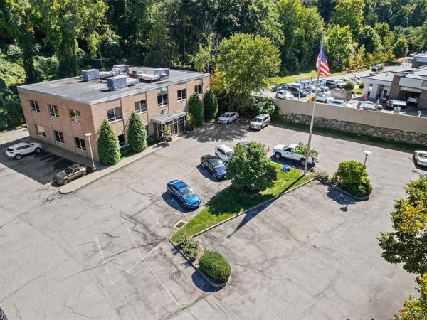 550 N Bedford Road , Bedford Hills, NY 10507