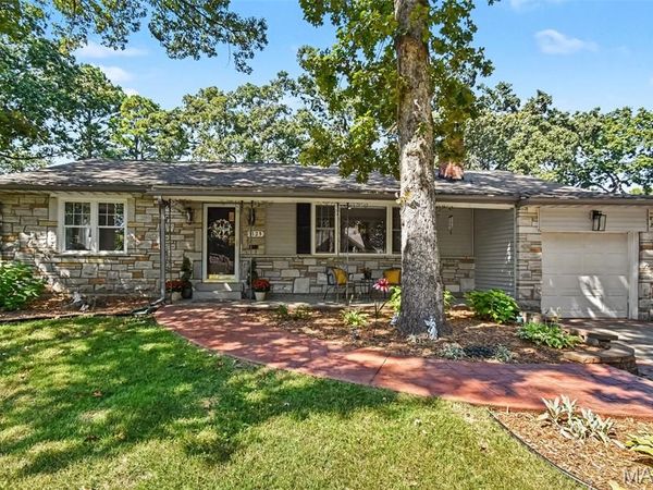 1129 Cheshire Lane , St Louis, MO 63119