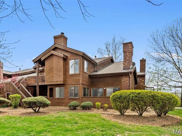 1710 Hemingway Lane, Unit B, Weldon Spring, MO 63304