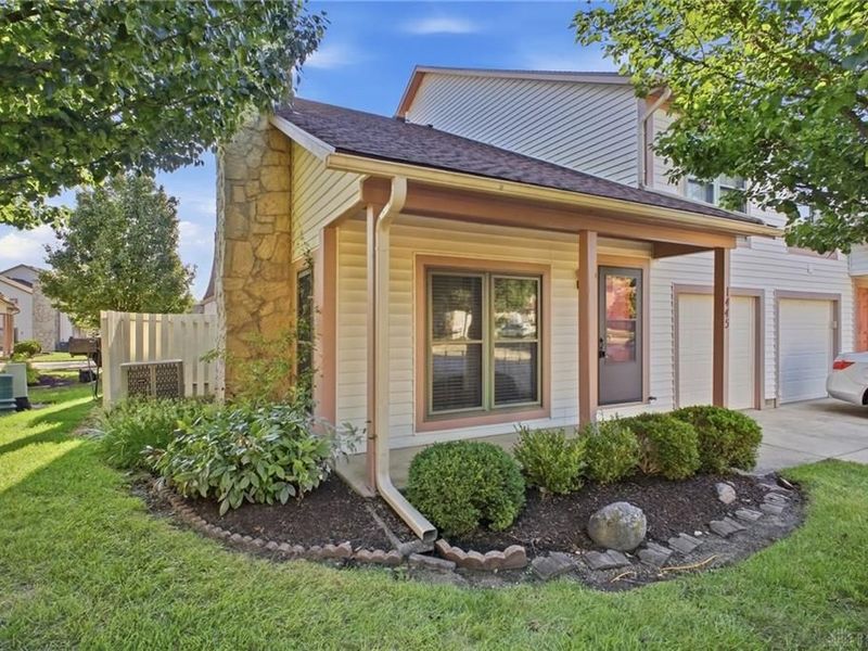 1445 Sanzon Drive, Fairborn, OH 45324 Photo 4