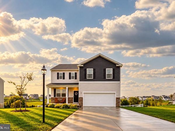 71 ENEFACE CREST, HANOVER, PA 17331