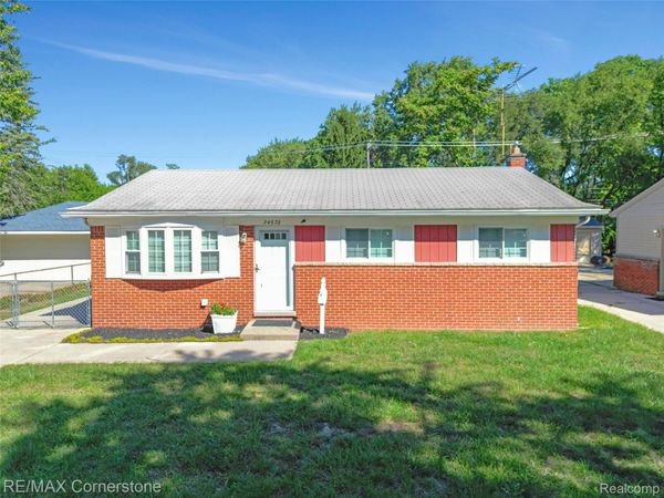 34578 Phyllis Street , Wayne, Mi 48184