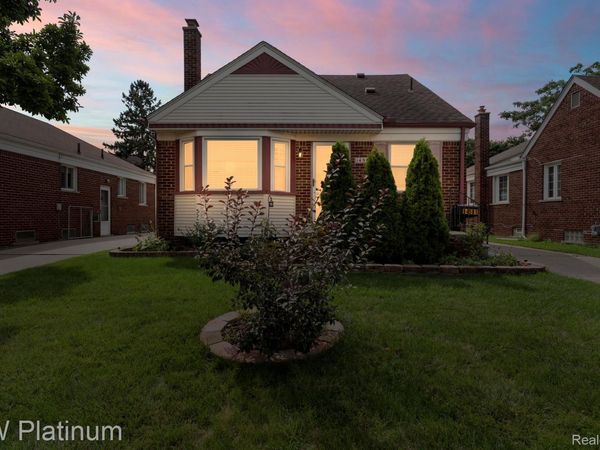 14581 Cleophus Avenue , Allen Park, Mi 48101