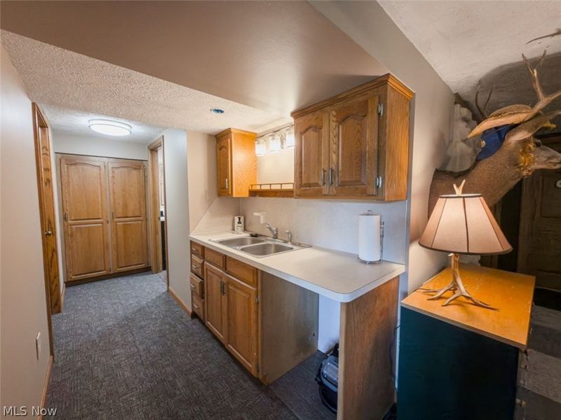 6093 Joliat Avenue, Louisville, OH 44641 Photo 14