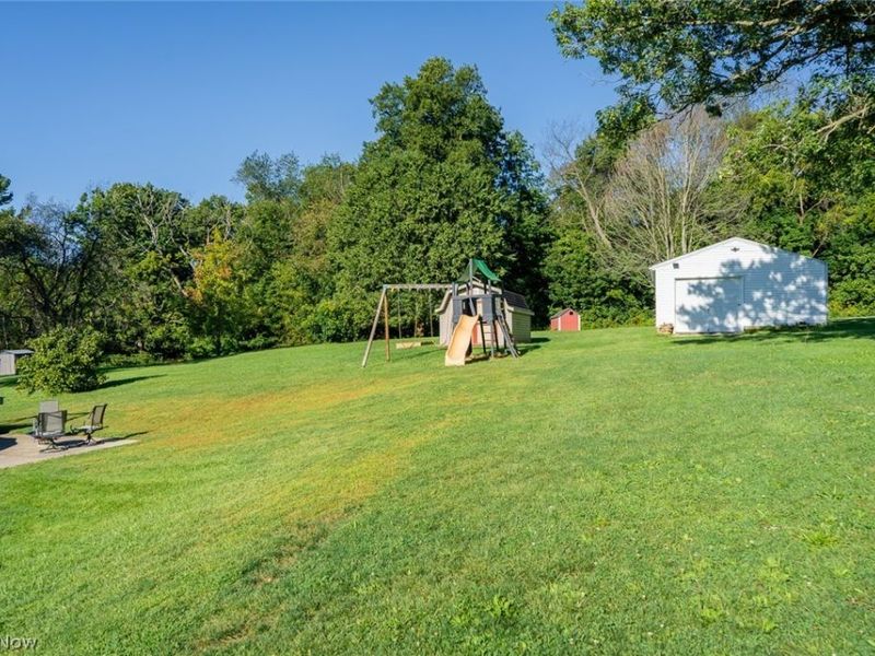 6093 Joliat Avenue, Louisville, OH 44641 Photo 21