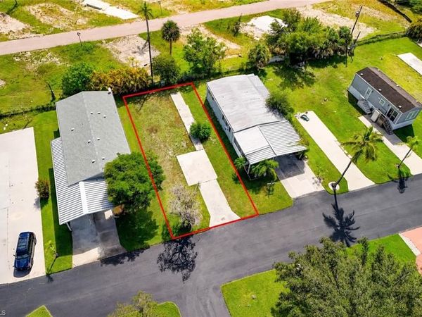 777 Walkerbilt LOT #6 RD , NAPLES, FL 34110