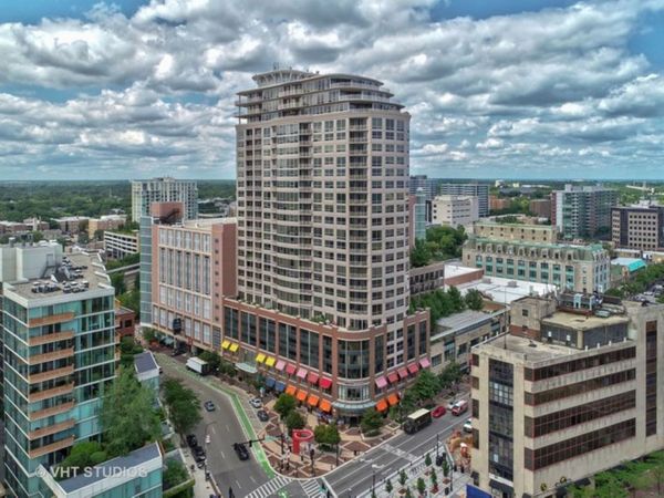 807 Davis Street , Unit 2212, Evanston, IL 60201
