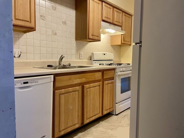 9 Irving St, Unit 1, Medford, MA 02155