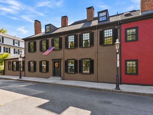 16 Common Street, Boston, MA 02129