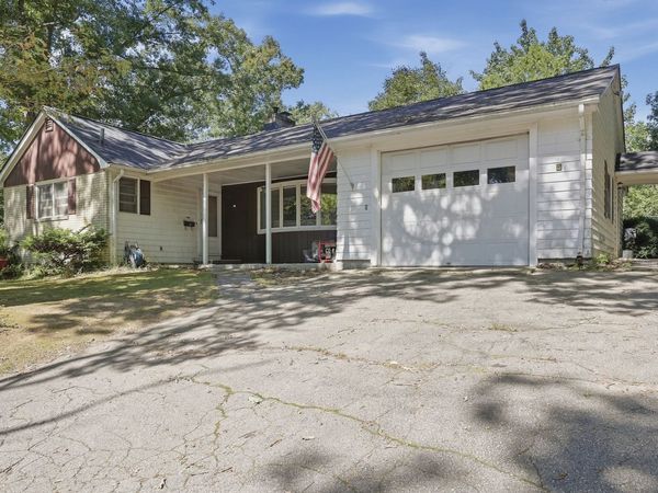 5 Donna Lane, Dudley, MA 01571