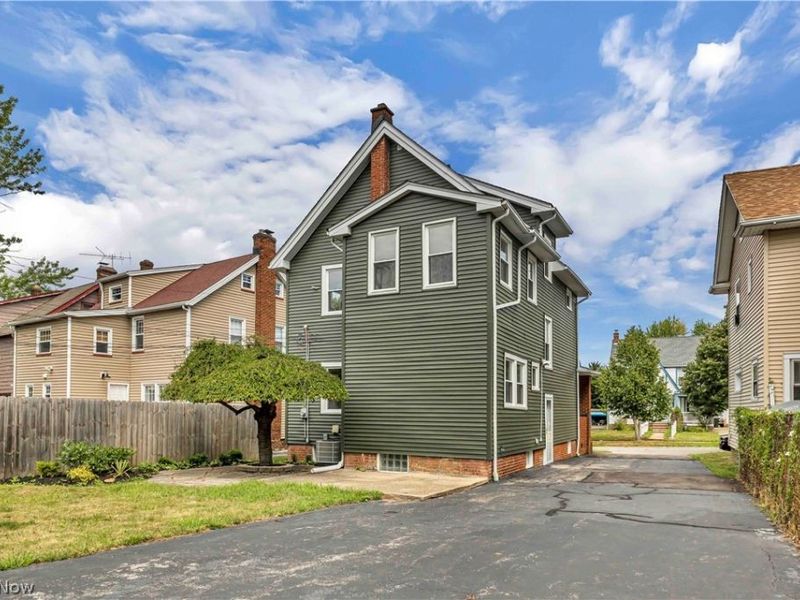 3498 Tullamore Road, University Heights, OH 44118 Photo 30