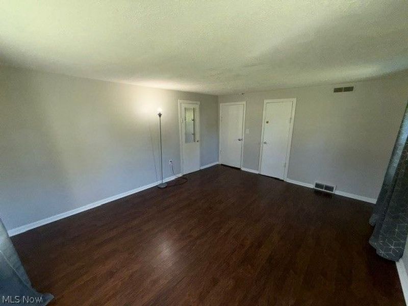 1087 Krumroy Road, Akron, OH 44306 Photo 23