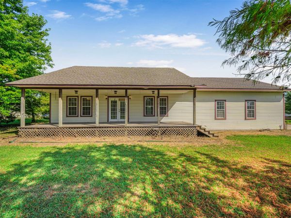 768 E Main Street , Adair, OK 74330