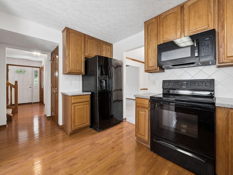 5935 Hampton Corners S, Hilliard, OH 43026 Photo 13