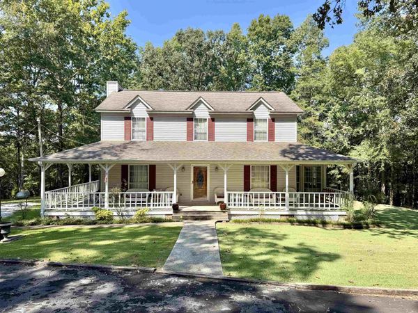 1695 State Line Rd, Cherokee, AL 35616