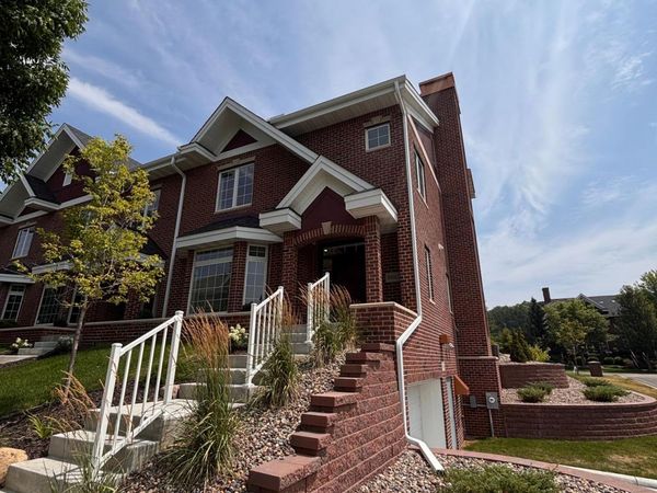 10823 Falling Water Lane, Unit A, Woodbury, MN 55129