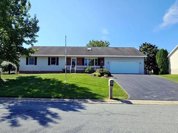 613 RICHFIELD DRIVE, LEBANON, PA 17042
