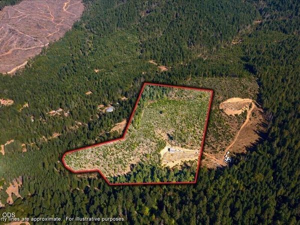 990 Indian Creek Road, Selma, OR 97538