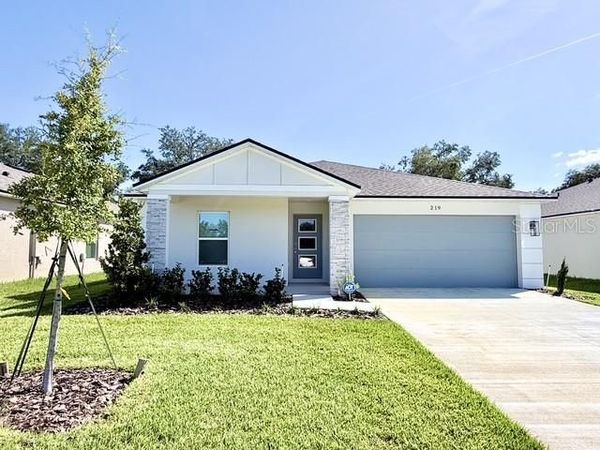 219 SKYFIELD COURT , LADY LAKE, FL 32159