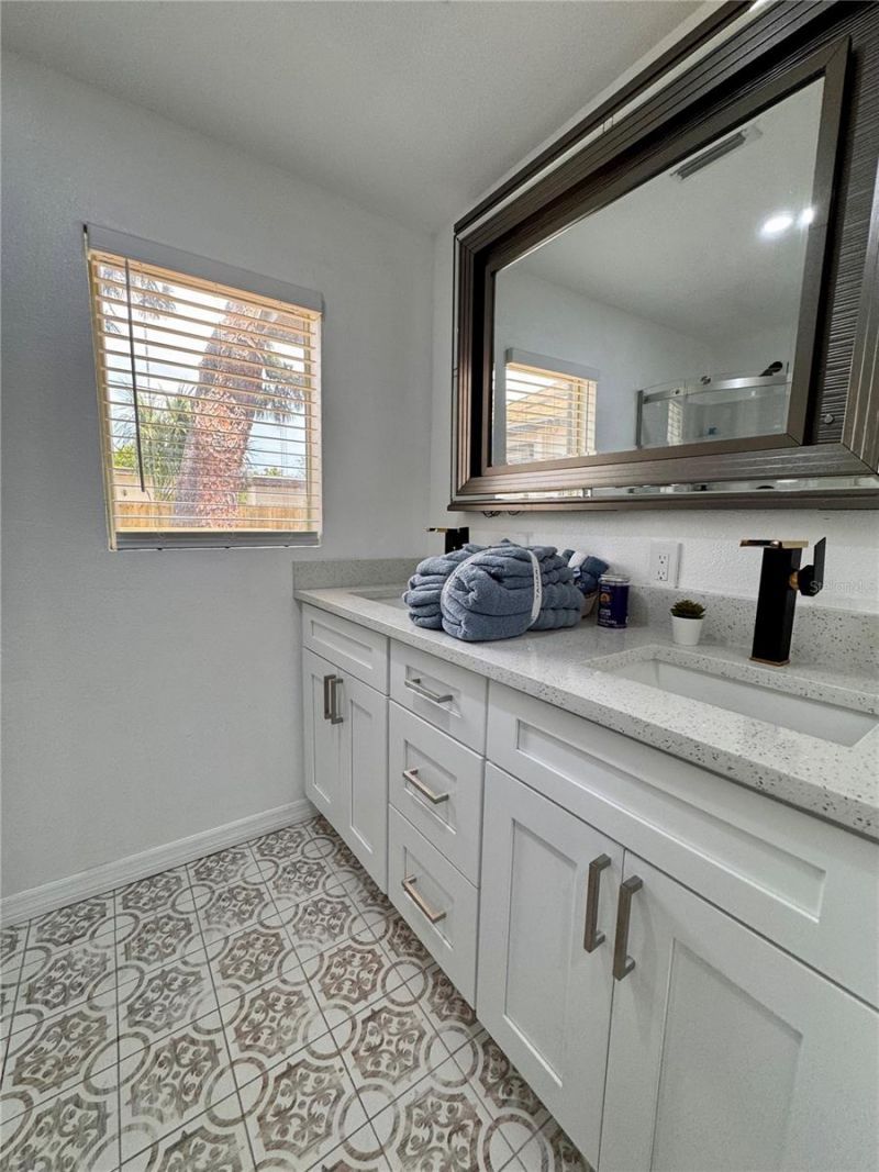 4534 3rd Avenue S, Saint Petersburg, FL 33711 Photo