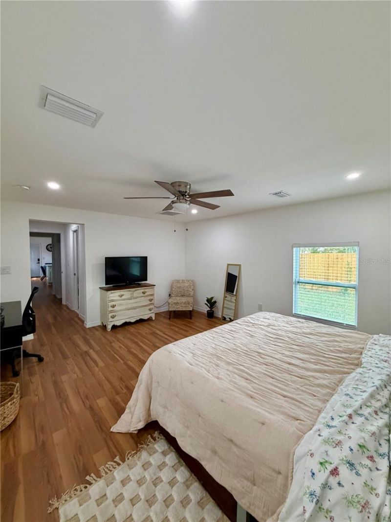 4534 3rd Avenue S, Saint Petersburg, FL 33711 Photo