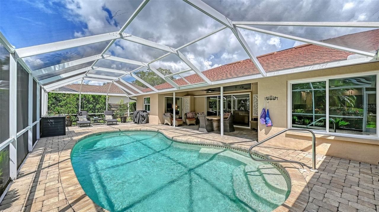 5220 Sunnydale Circle S, Sarasota, FL 34233 Photo