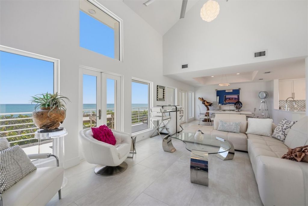 8360 Sego Lane, Unit 18, Indian River Shores, FL 32963 Photo