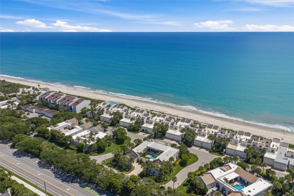 8360 Sego Lane, Unit 18, Indian River Shores, FL 32963 Photo