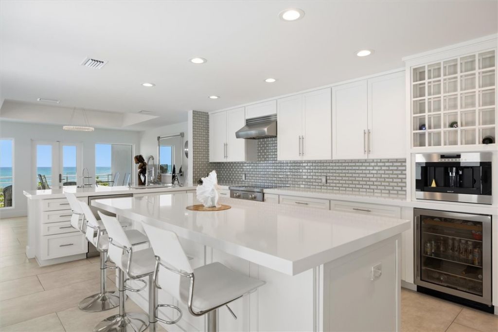 8360 Sego Lane, Unit 18, Indian River Shores, FL 32963 Photo
