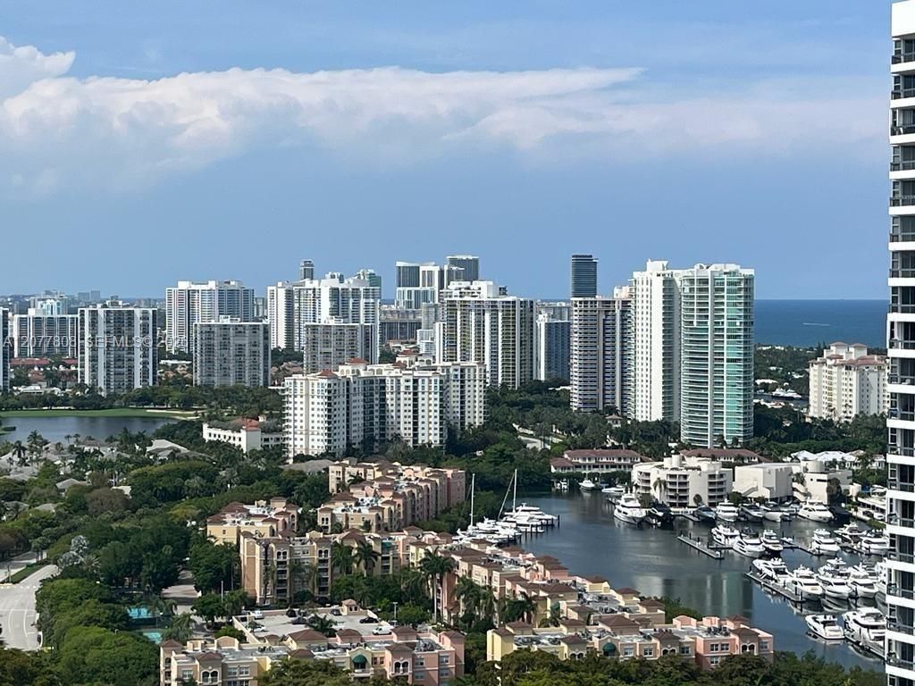 3530 Mystic Pointe Dr , Unit 3207, Aventura, FL 33180 Photo