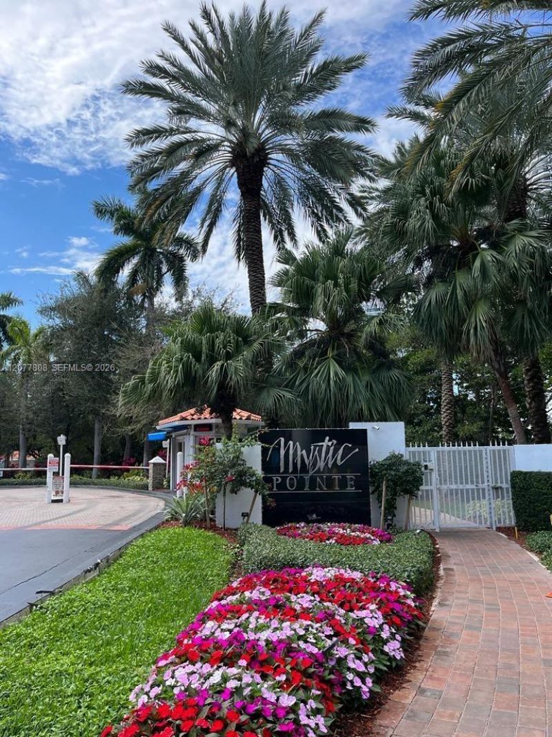 3530 Mystic Pointe Dr , Unit 3207, Aventura, FL 33180 Photo
