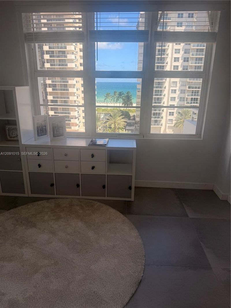 5700 Collins Ave , Unit 9B, Miami Beach, FL 33140 Photo