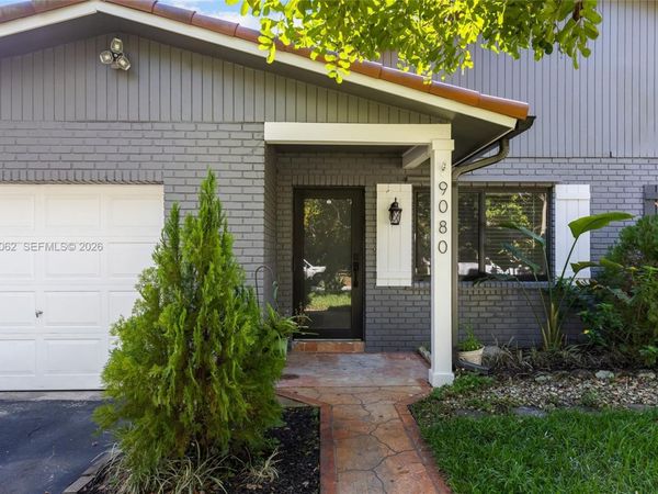 9080 NW 23rd St , Coral Springs, FL 33065
