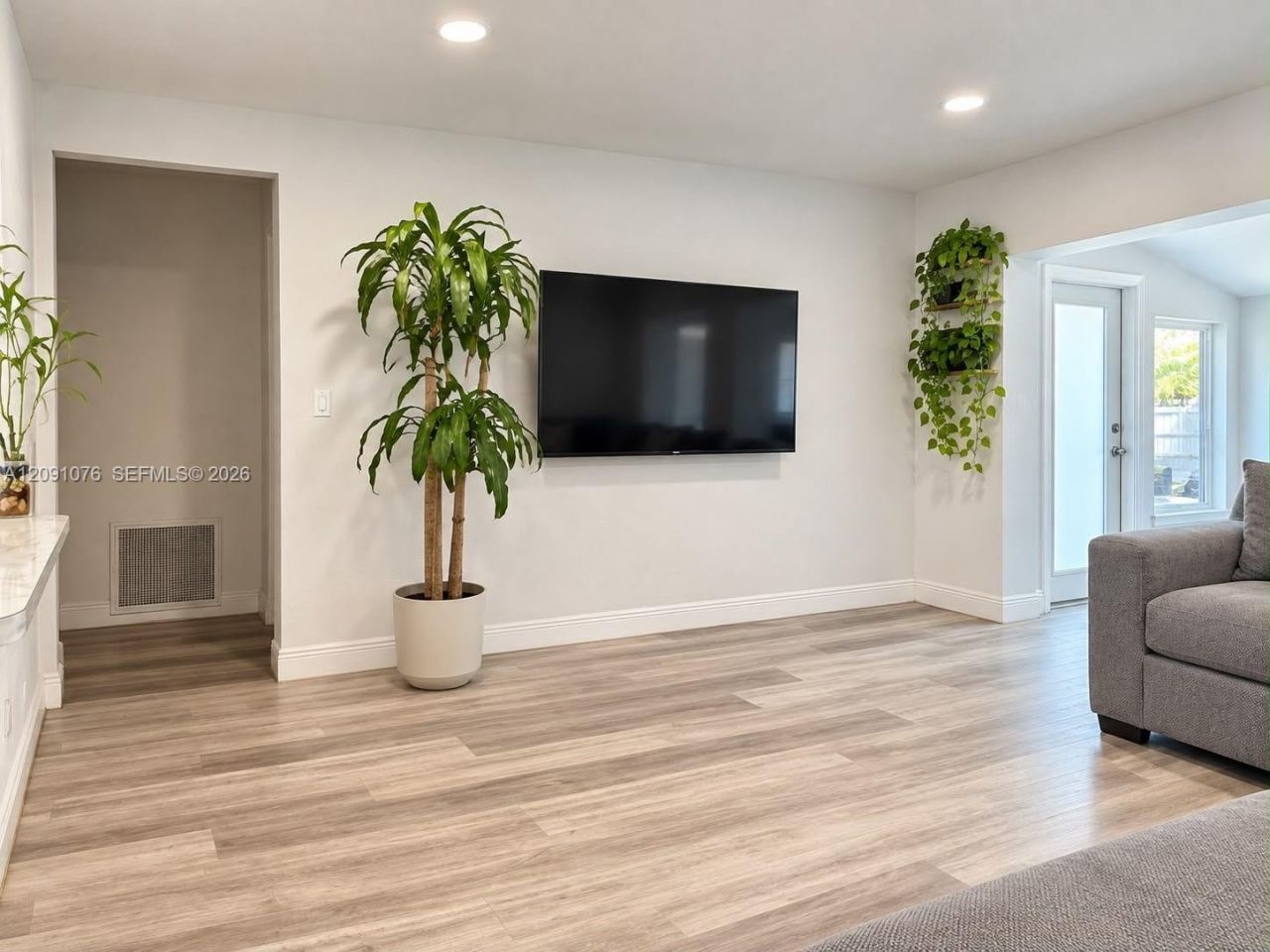 2331 Mckinley St, Hollywood, FL 33020 Photo