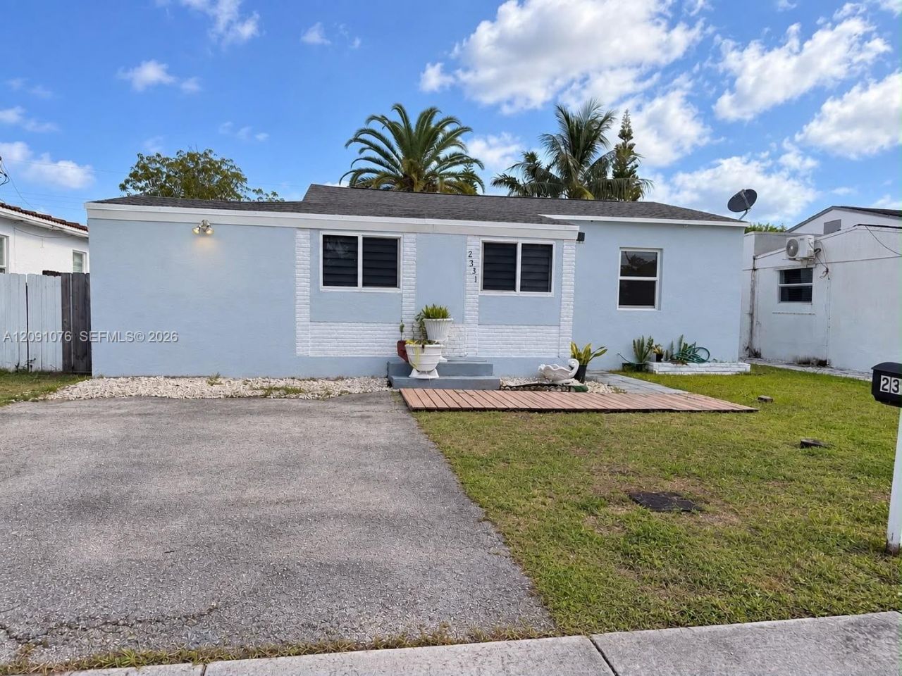 2331 Mckinley St, Hollywood, FL 33020 Photo