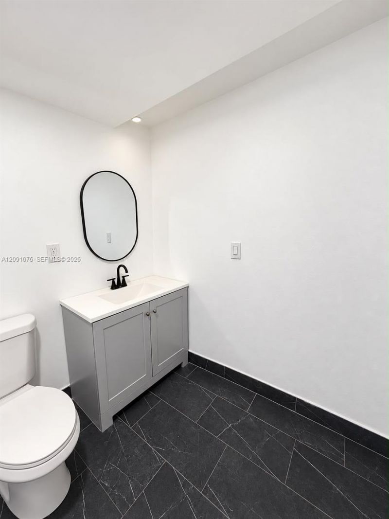 2331 Mckinley St, Hollywood, FL 33020 Photo