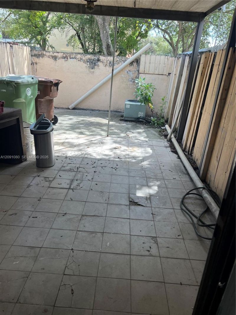 5366 W 26th Ave , Unit 121, Hialeah, FL 33016 Photo