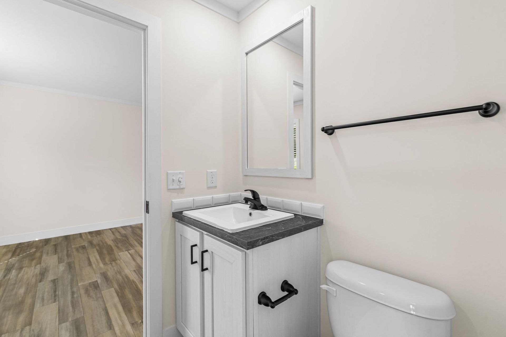 6156 Smith Road Photo 27