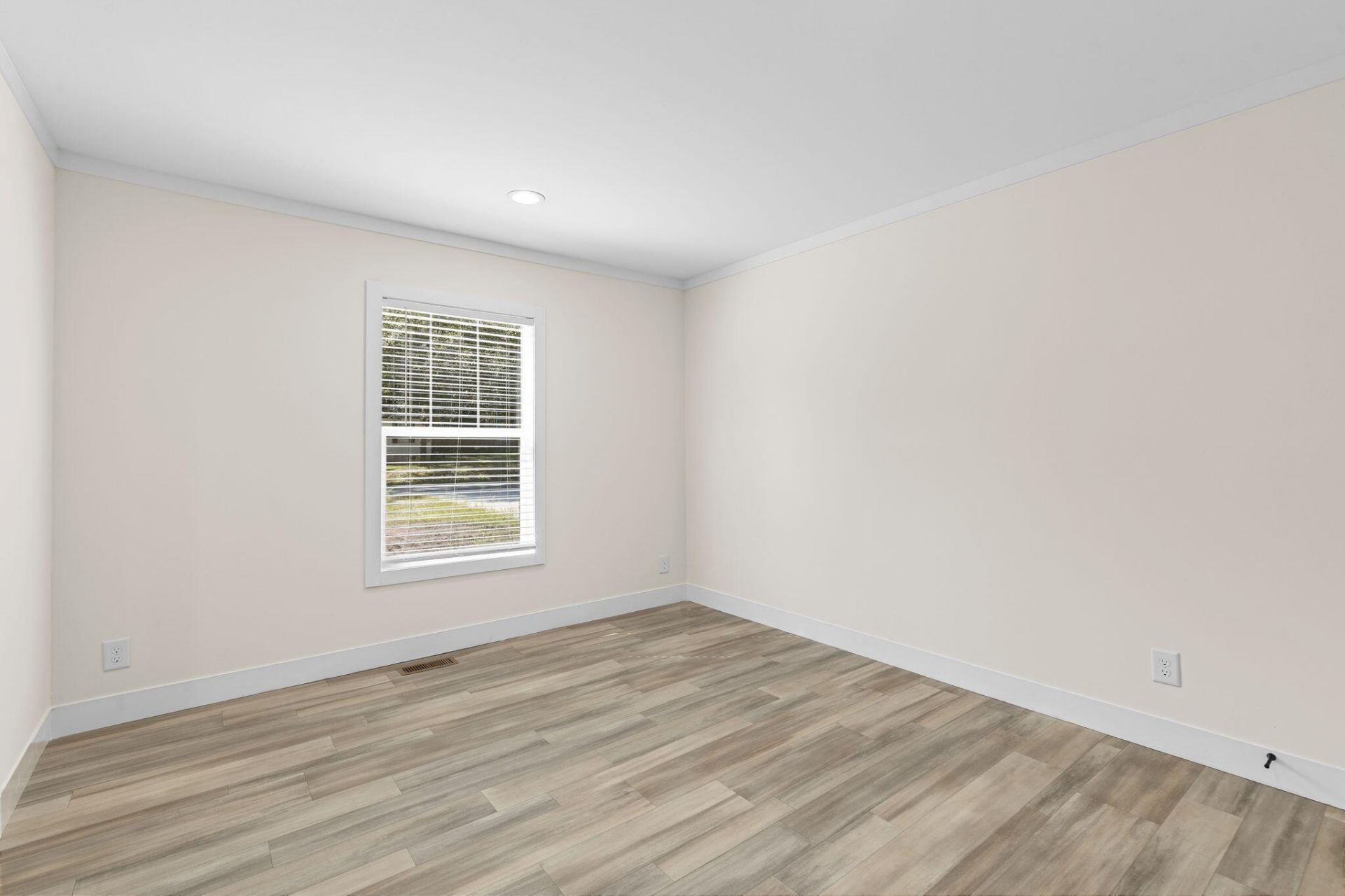 6156 Smith Road Photo 29